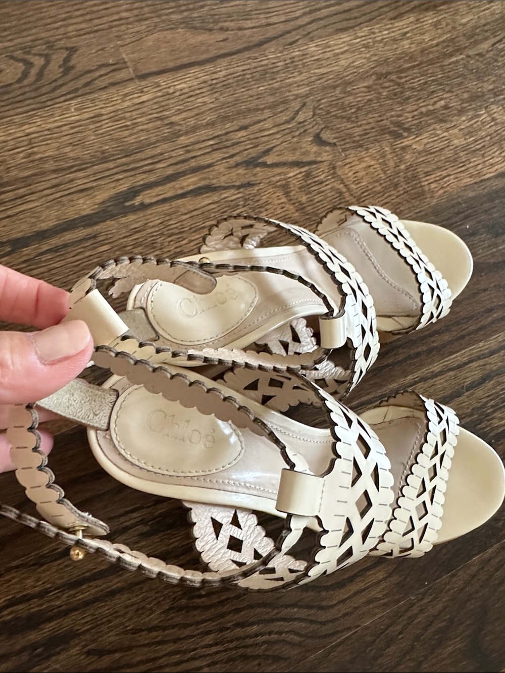 Chloé White Laser-Cut Leather Wedge Sandals with Tan Platform - Picture 8 of 14